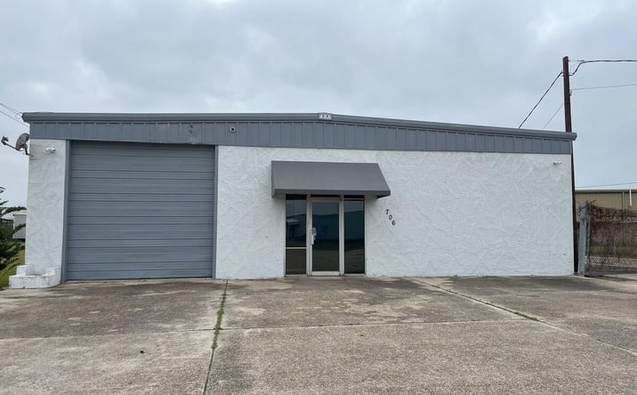 Pictures of Industrial property located at 706 Weldon Street, New Iberia, LA 70560 for sales - image #1