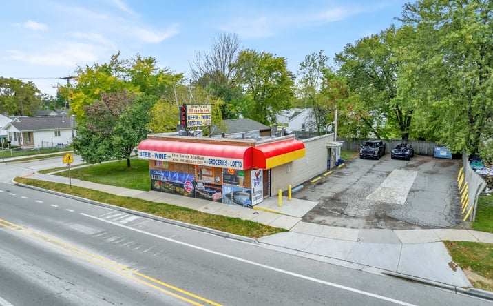 Pictures of Business for Sale, Retail property located at 17423 Martin Road, Roseville, MI, Roseville, MI 48066 for sales - image #1