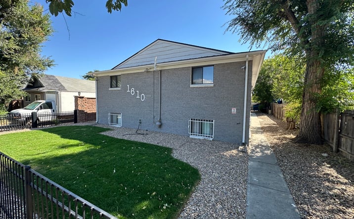 Pictures of Multifamily property located at 1610 Boston St, Aurora, CO 80010 for sales - image #1