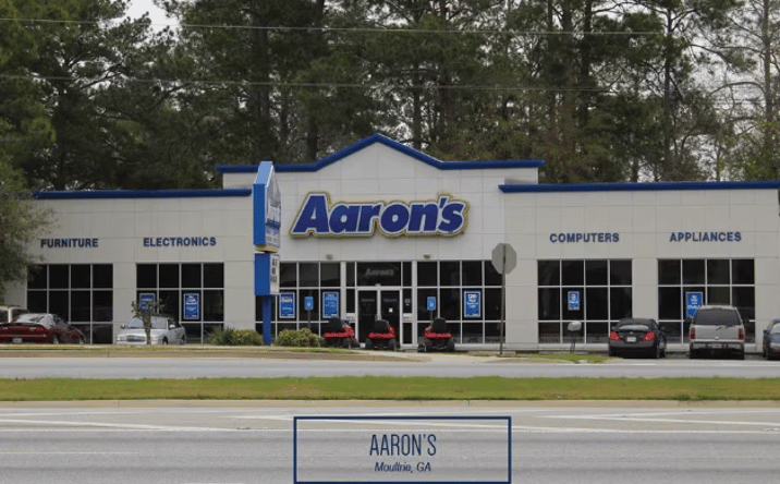 Pictures of Retail, Special Purpose property located at 355 S Veterans Parkway, Moultrie, GA 31788 for sales - image #1