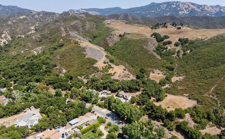 Pictures of Land property located at 2470 Stokes Canyon Rd, Calabasas, CA 91302 for sales - image #1