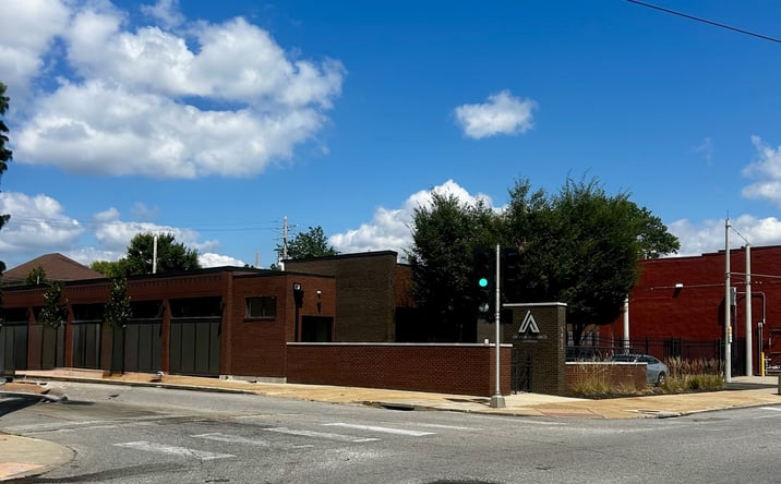 Pictures of Mixed Use, Office, Retail, Self Storage property located at 5897 Delmar Blvd, St. Louis, MO 63112 for sales - image #1
