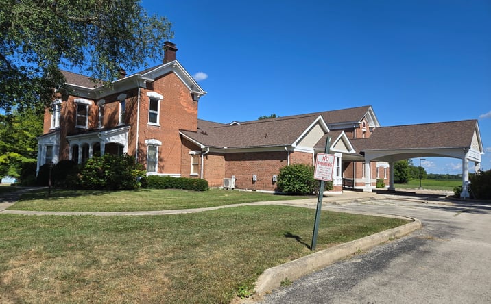 Pictures of Office property located at W Locust Street, Wilmington, OH 45177 for sales - image #1