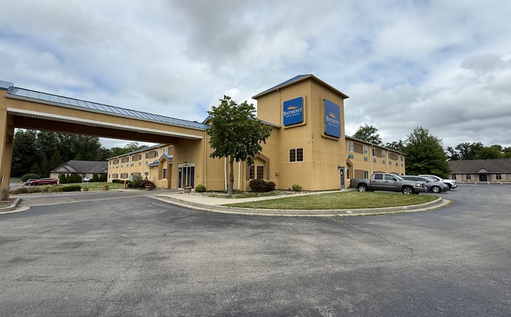 Pictures of Business for Sale, Hospitality property located at 2881 E DuPont Rd, Fort Wayne, IN 46825 for sales - image #1