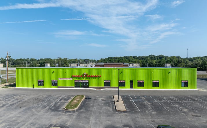 Pictures of Retail property located at 4780 N Clinton St, Fort Wayne, IN 46825 for sales - image #1