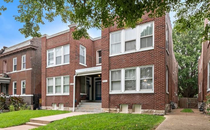 Pictures of Multifamily property located at 4731 Alaska Ave, St. Louis, MO 63111 for sales - image #1