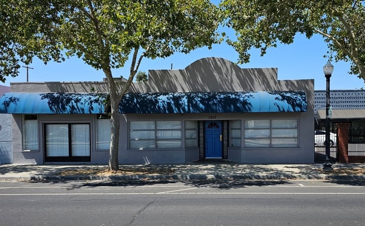 Pictures of Business for Sale, Retail, Special Purpose property located at 1017 Del Paso Blvd, Sacramento, CA 95815 for sales - image #1