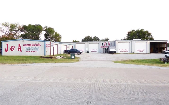 Pictures of Special Purpose property located at 6167 Us Highway 380 Highway, Bridgeport, TX 76426 for sales - image #1