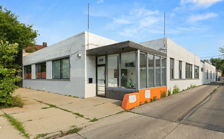 Pictures of Office, Industrial property located at 4614-16 West Fullerton Ave, Chicago, IL 60639 for sales - image #1