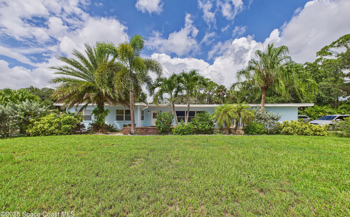 Pictures of Office property located at 1340 S Wickham Road, Melbourne, FL 32904 for sales - image #1