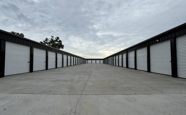 Pictures of Self Storage property located at 1308 Adair Ct. Sw, Cedar Rapids, IA 52404 for sales - image #1