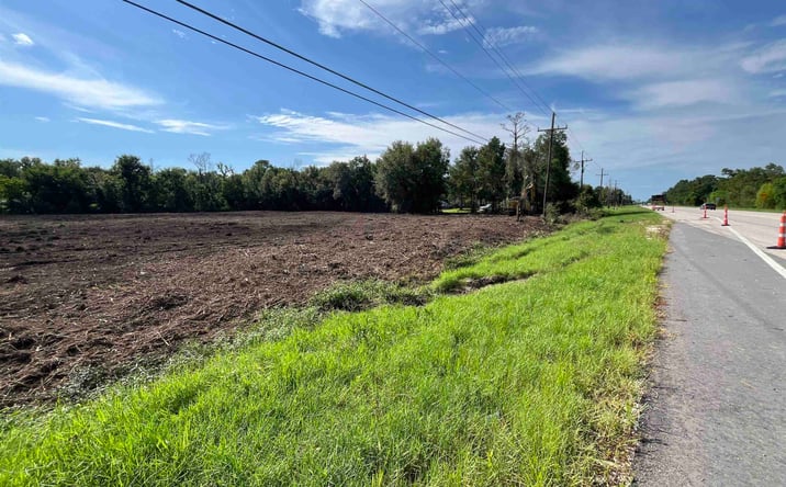 Pictures of Land property located at 2701 TX-62, Orange, TX 77632 for sales - image #1