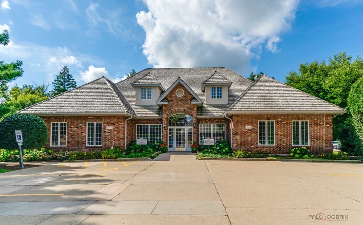 Pictures of Multifamily, Office property located at 1017/1019 W Park Avenue, Libertyville, IL 60048 for sales - image #1