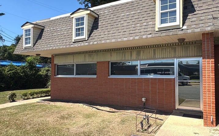 Pictures of Office property located at 4290 5th Avenue, Marianna, FL 32446 for sales - image #1