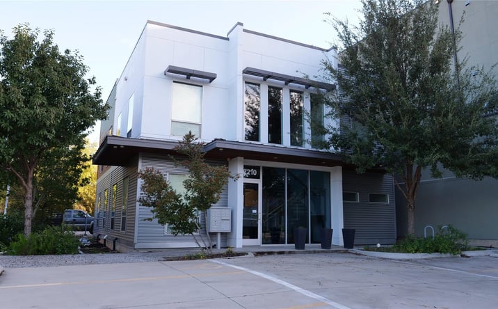 Pictures of Office, Retail property located at 2210 Western Trails Blvd, Austin, TX 78745 for sales - image #1
