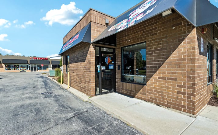 Pictures of Business for Sale, Retail property located at 6602 N Barrington Road, Hanover Park, IL 60133 for sales - image #1