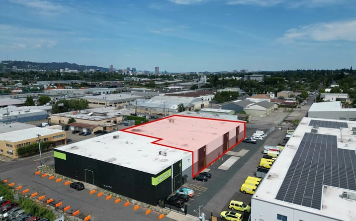 Pictures of Industrial property located at 4920 SE 26th Ave, Portland, OR 97202 for sales - image #1