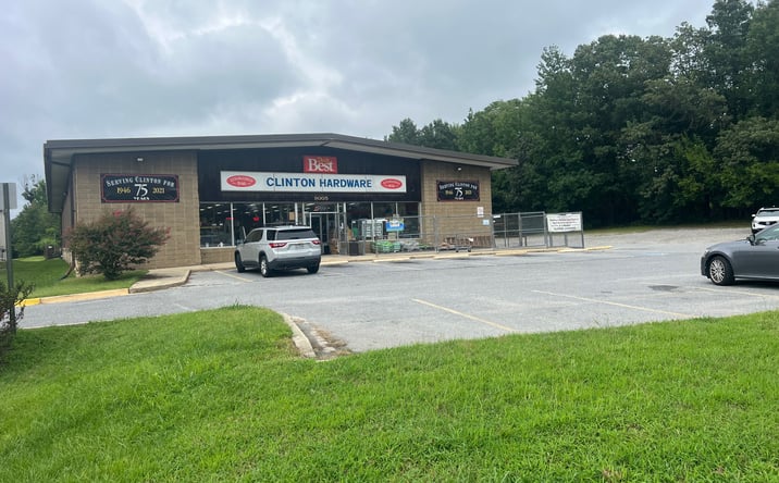 Pictures of Retail property located at 9005 Woodyard Rd, Clinton, MD 20735 for sales - image #1
