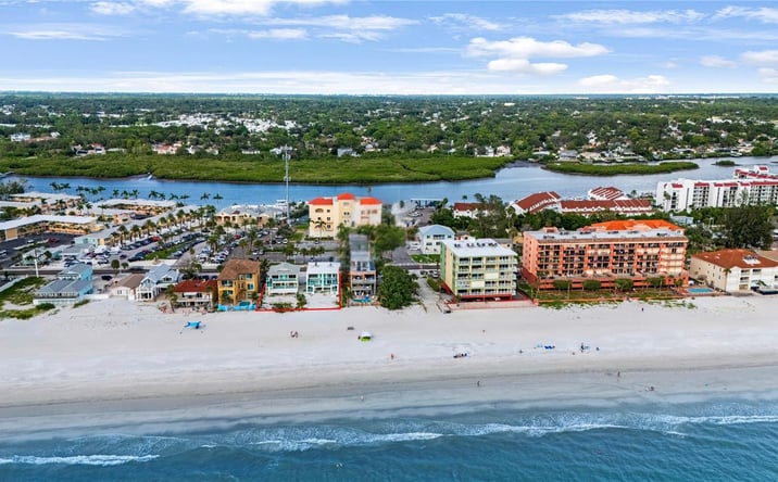 image of property at 19310 GULF BLVD Indian Shores FL 33785