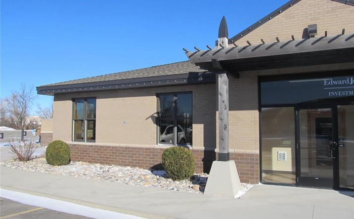 Pictures of Office property located at 2633 Jefferson St #702B, Alexandria, MN 56308 for sales - image #1