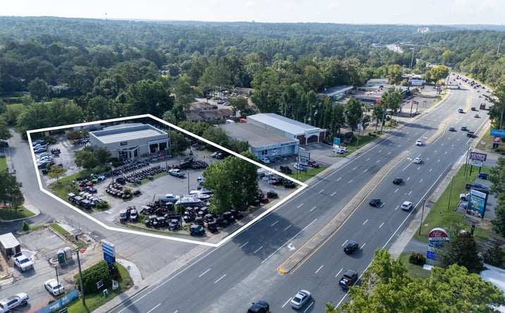 Pictures of Office property located at 3355 Capital Cir NE, Tallahassee, FL 32308 for sales - image #1