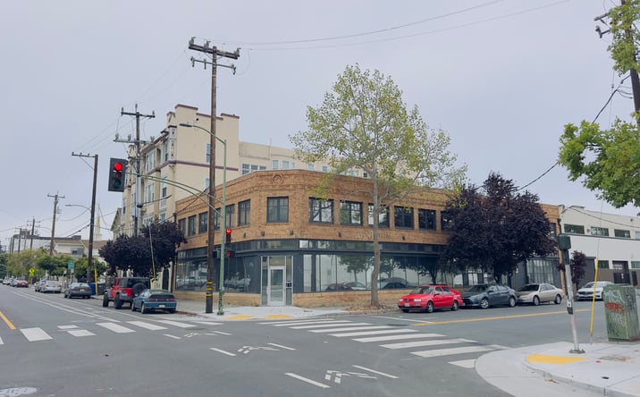 Pictures of Office property located at 651 Thomas L Berkley Way, Oakland, CA 94612 for sales - image #1
