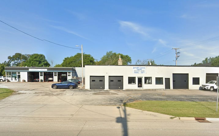 Pictures of Retail property located at 7501-7505 N Port Washington Rd, Glendale, WI 53217 for sales - image #1