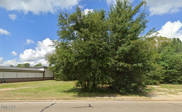 Pictures of Land property located at 10337 Lemoyne Boulevard, D'iberville, MS 39540 for sales - image #1