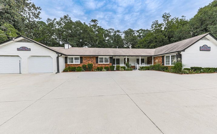 Pictures of Office property located at 3605 Shallowford Road, Marietta, GA 30062 for sales - image #1