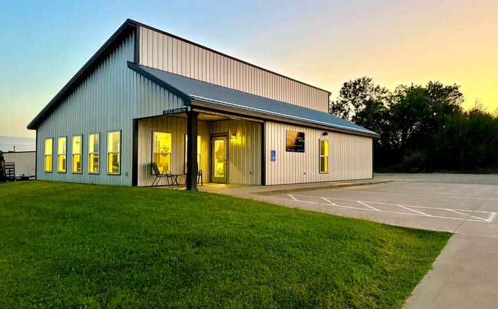 Pictures of Office, Retail property located at 1915 S Santa Fe Ave, Chanute, KS 66720 for sales - image #1