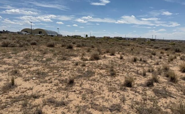 Pictures of Land property located at Lot 8 W Piedras Street, Farmington, NM 87401 for sales - image #1