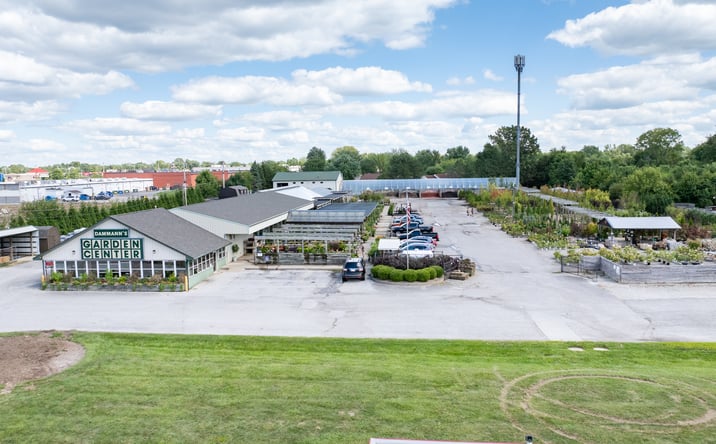 Pictures of Retail property located at 5129 S Emerson Ave, Indianapolis, IN 46237 for sales - image #1