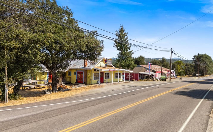 Pictures of Office, Retail, Special Purpose property located at 4336 Julian Highway, Julian, CA 92036 for sales - image #1