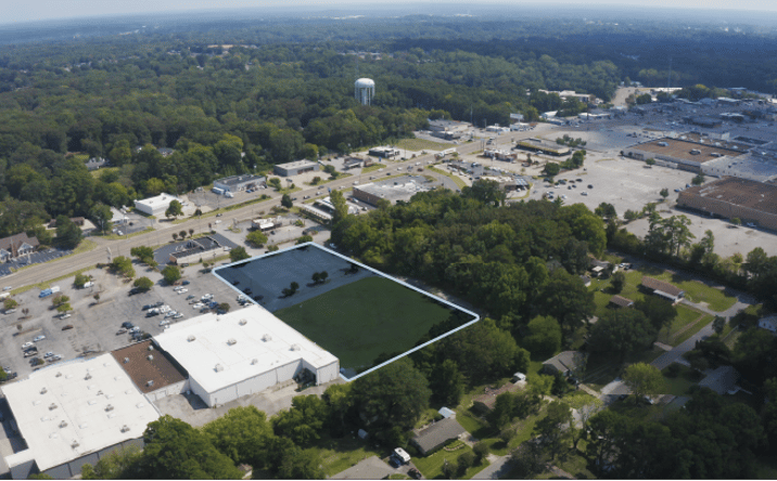 Pictures of Land property located at 2129 N Highland Ave, Jackson, TN 38305 for sales - image #1