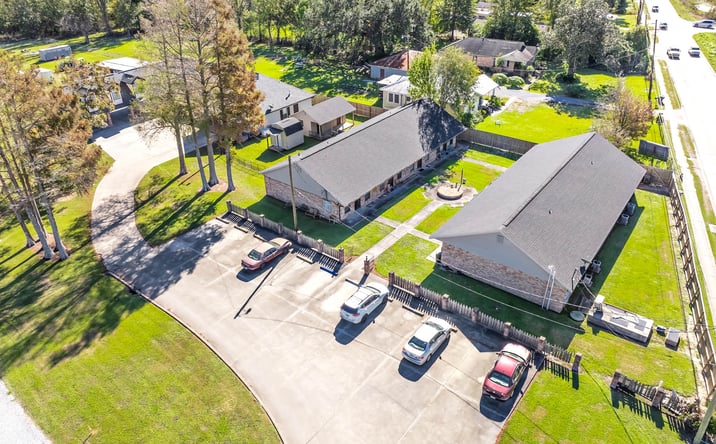 Pictures of Multifamily property located at 100 Pasture Court, Thibodaux, LA 70301 for sales - image #1