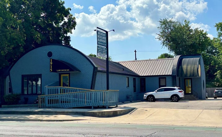 Pictures of Office property located at 1915 Broad Ripple Ave, Indianapolis, IN 46220 for sales - image #1