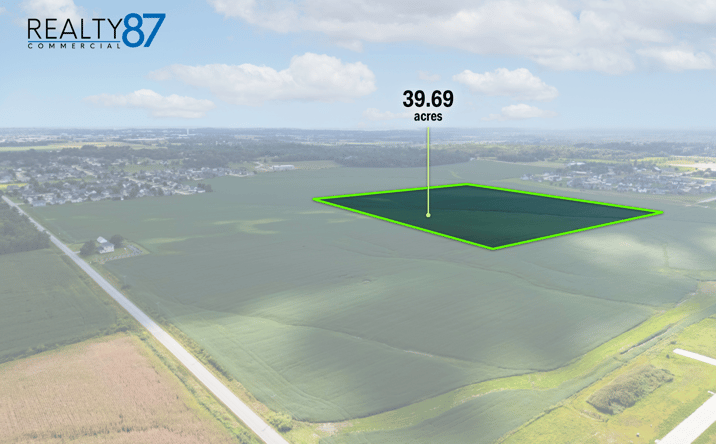 Pictures of Land property located at M/L N Center Point Rd, Robins, IA 52328 for sales - image #1
