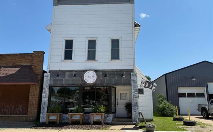 Pictures of Retail, Industrial property located at 320 N Main Street, Scandinavia, WI 54977 for sales - image #1