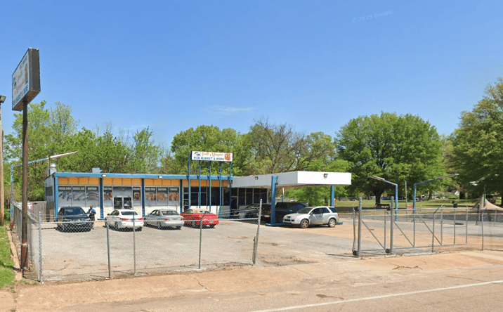 Pictures of Retail property located at 600 S Parkway E, Memphis, TN 38106 for sales - image #1