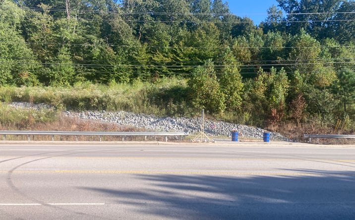 Pictures of Land property located at 8922 E. Brainerd Rd, Chattanooga, TN 37421 for sales - image #1