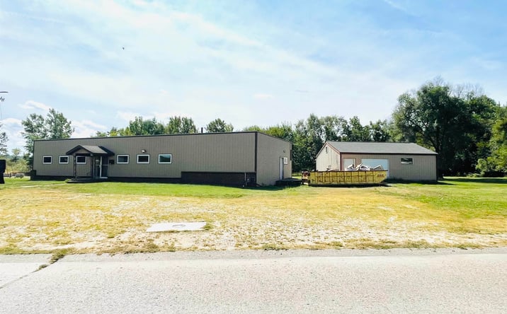 Pictures of Office, Retail, Industrial property located at 1404 Avenue M, Fort Madison, IA 52627 for sales - image #1