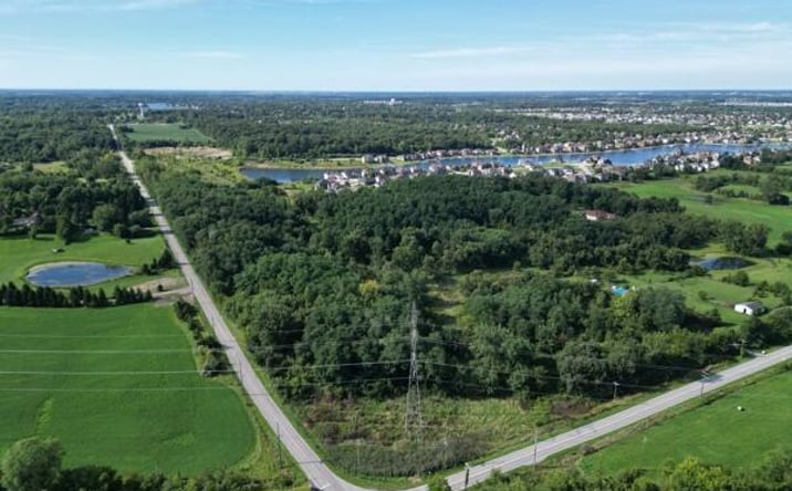 Pictures of Land property located at 10111 County Line Road, Winfield, IN 46307 for sales - image #1