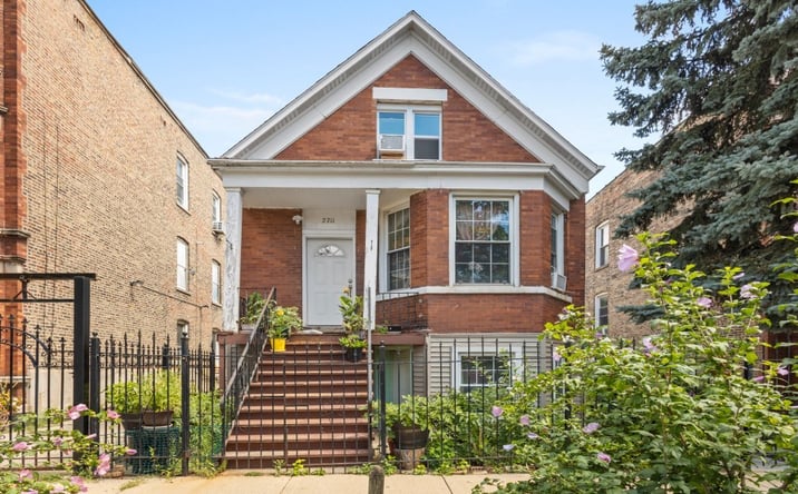 image of property at 2711 S HAMLIN AVE Chicago IL 60623-4516