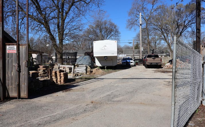 Pictures of Land property located at 11524 S Ridgeland Avenue, Worth, IL 60482 for sales - image #1