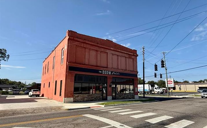 Pictures of Retail, Office, Business for Sale property located at 534 Walnut St, Gadsden, AL 35901 for sales - image #1