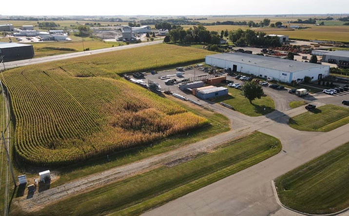 Pictures of Industrial property located at 827 W Progress Dr, Dixon, IL 61021 for sales - image #1