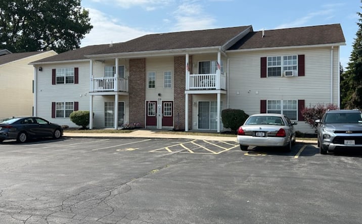 Pictures of Multifamily property located at 10 - Manko Dr, Cheektowaga, NY 14227 for sales - image #1
