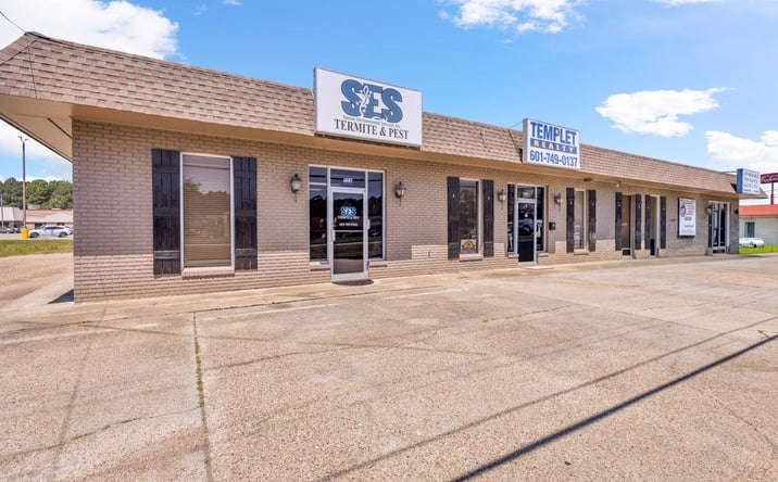 Pictures of Land property located at 707 Memorial Blvd., Picayune, MS 39466 for sales - image #1