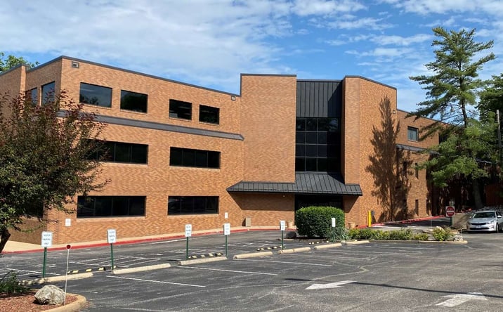 Pictures of Office property located at 12166 Old Big Bend, Kirkwood, MO 63122 for sales - image #1