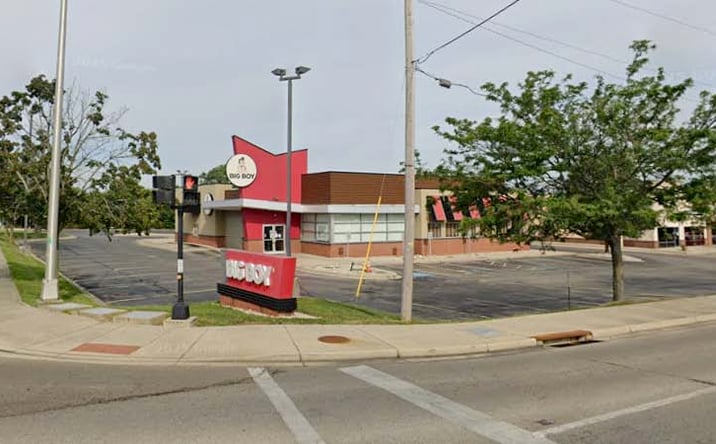 Pictures of Retail property located at 2861 Wilmington Pike, Dayton, OH 45419 for sales - image #1